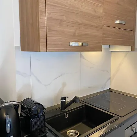 Domus Dea Appartement *