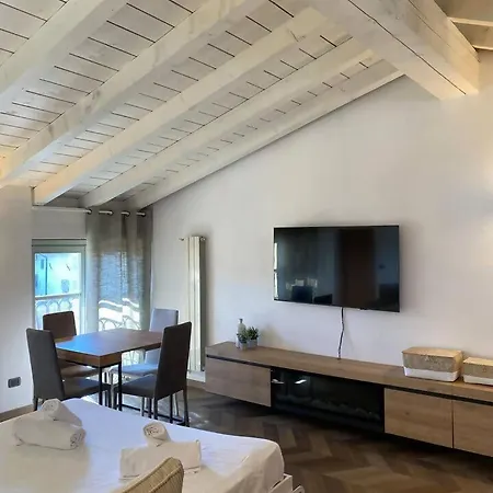 Domus Dea Διαμέρισμα